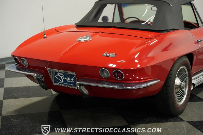 Chevrolet-Corvette-1966-Rally-Red-Red-23