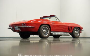 Chevrolet-Corvette-1966-Rally-Red-Red-24