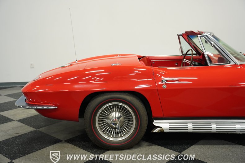 Chevrolet-Corvette-1966-Rally-Red-Red-26