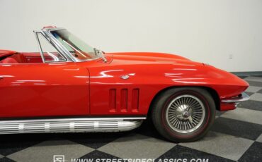 Chevrolet-Corvette-1966-Rally-Red-Red-27