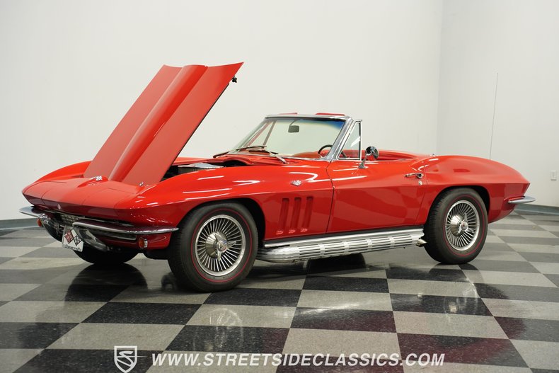Chevrolet-Corvette-1966-Rally-Red-Red-28