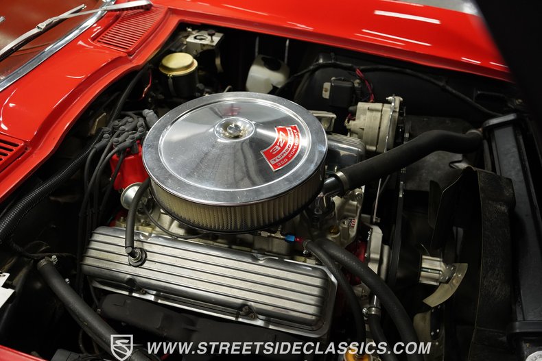 Chevrolet-Corvette-1966-Rally-Red-Red-3