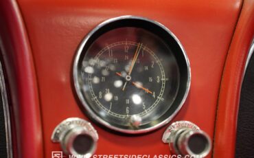 Chevrolet-Corvette-1966-Rally-Red-Red-38