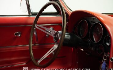 Chevrolet-Corvette-1966-Rally-Red-Red-45