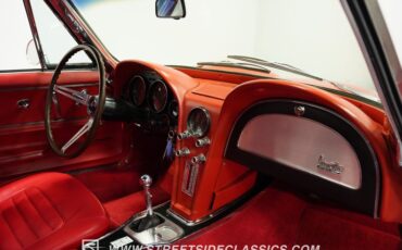 Chevrolet-Corvette-1966-Rally-Red-Red-49