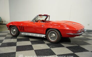 Chevrolet-Corvette-1966-Rally-Red-Red-6