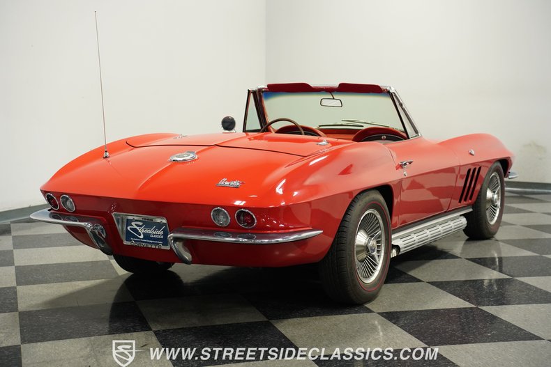 Chevrolet-Corvette-1966-Rally-Red-Red-9