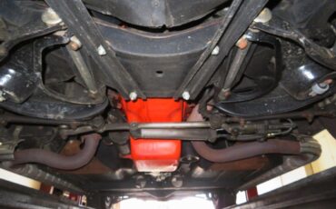 Chevrolet-Corvette-1966-Rallye-Red-974AA-Black-6