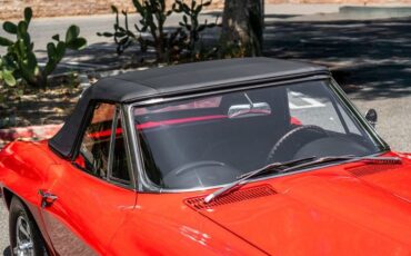 Chevrolet-Corvette-1966-Red-Black-11