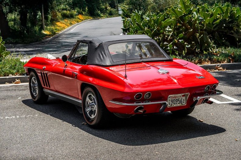Chevrolet-Corvette-1966-Red-Black-14