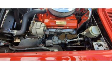 Chevrolet-Corvette-1966-Red-Black-18