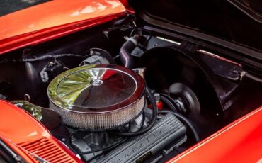 Chevrolet-Corvette-1966-Red-Black-20