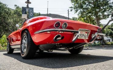 Chevrolet-Corvette-1966-Red-Black-25