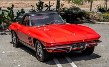 Chevrolet-Corvette-1966-Red-Black-27