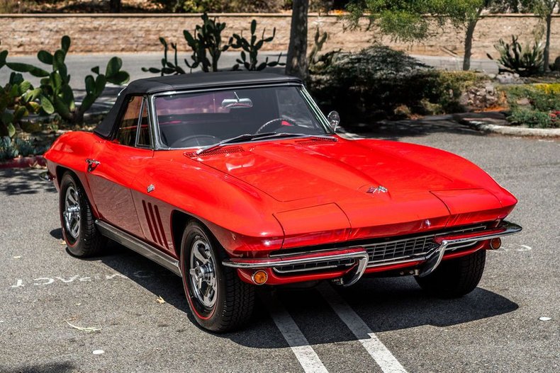 Chevrolet-Corvette-1966-Red-Black-27