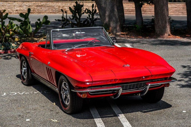 Chevrolet-Corvette-1966-Red-Black-35