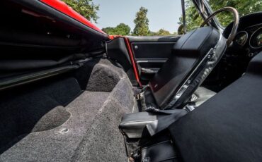 Chevrolet-Corvette-1966-Red-Black-37