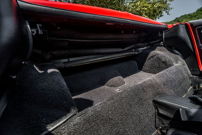 Chevrolet-Corvette-1966-Red-Black-38
