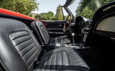 Chevrolet-Corvette-1966-Red-Black-49
