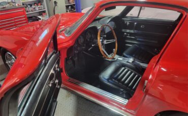 Chevrolet-Corvette-1966-Red-Black-8