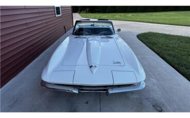 Chevrolet-Corvette-1966-Roasdster-5