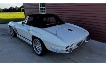 Chevrolet-Corvette-1966-Roasdster-8