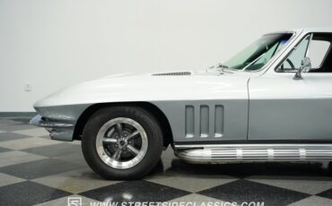 Chevrolet-Corvette-1966-Silver-Pearl-Black-20