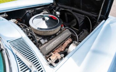 Chevrolet-Corvette-1967-2-Door-19