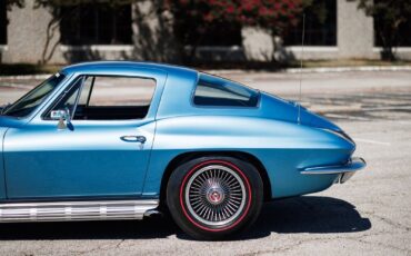 Chevrolet-Corvette-1967-2D-Coupe-24