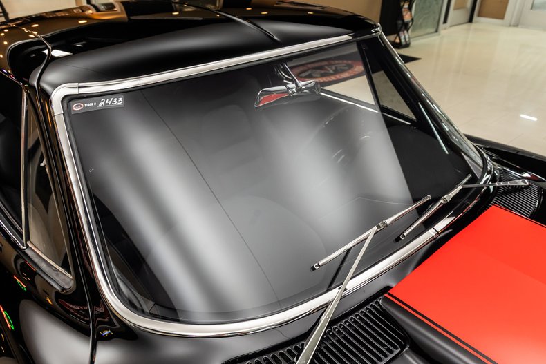 Chevrolet-Corvette-1967-Black-Black-11