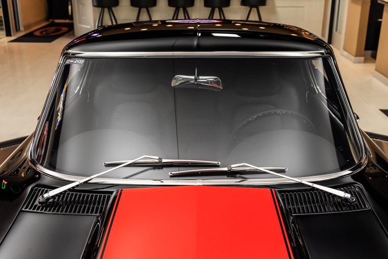 Chevrolet-Corvette-1967-Black-Black-12