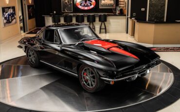Chevrolet-Corvette-1967-Black-Black-19