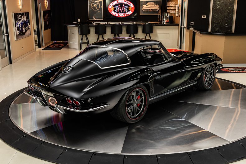 Chevrolet-Corvette-1967-Black-Black-22