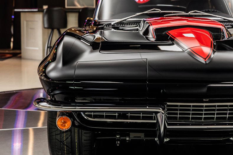 Chevrolet-Corvette-1967-Black-Black-5