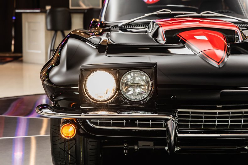 Chevrolet-Corvette-1967-Black-Black-6