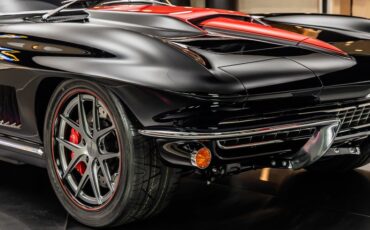 Chevrolet-Corvette-1967-Black-Black-7