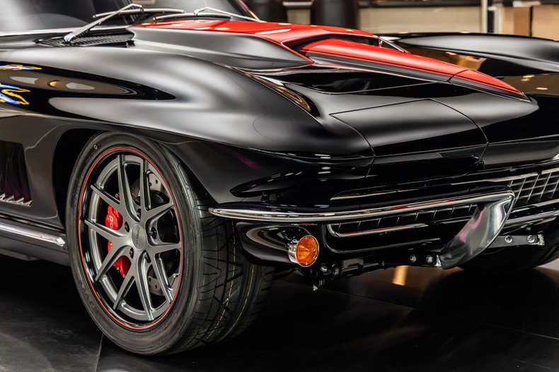 Chevrolet-Corvette-1967-Black-Black-7