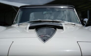 Chevrolet-Corvette-1967-Convertible-13