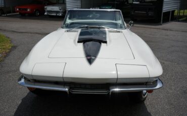 Chevrolet-Corvette-1967-Convertible-17