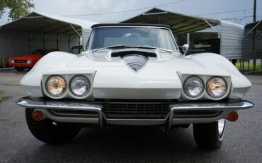 Chevrolet-Corvette-1967-Convertible-23