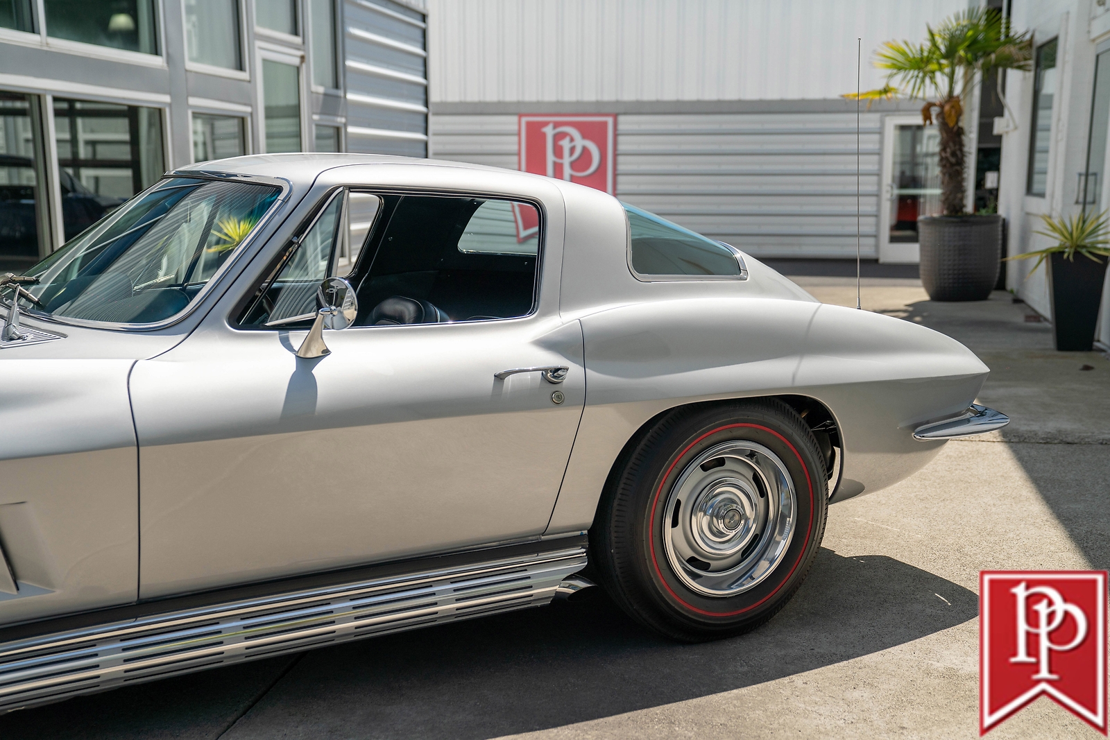 Chevrolet-Corvette-1967-Coupe-7