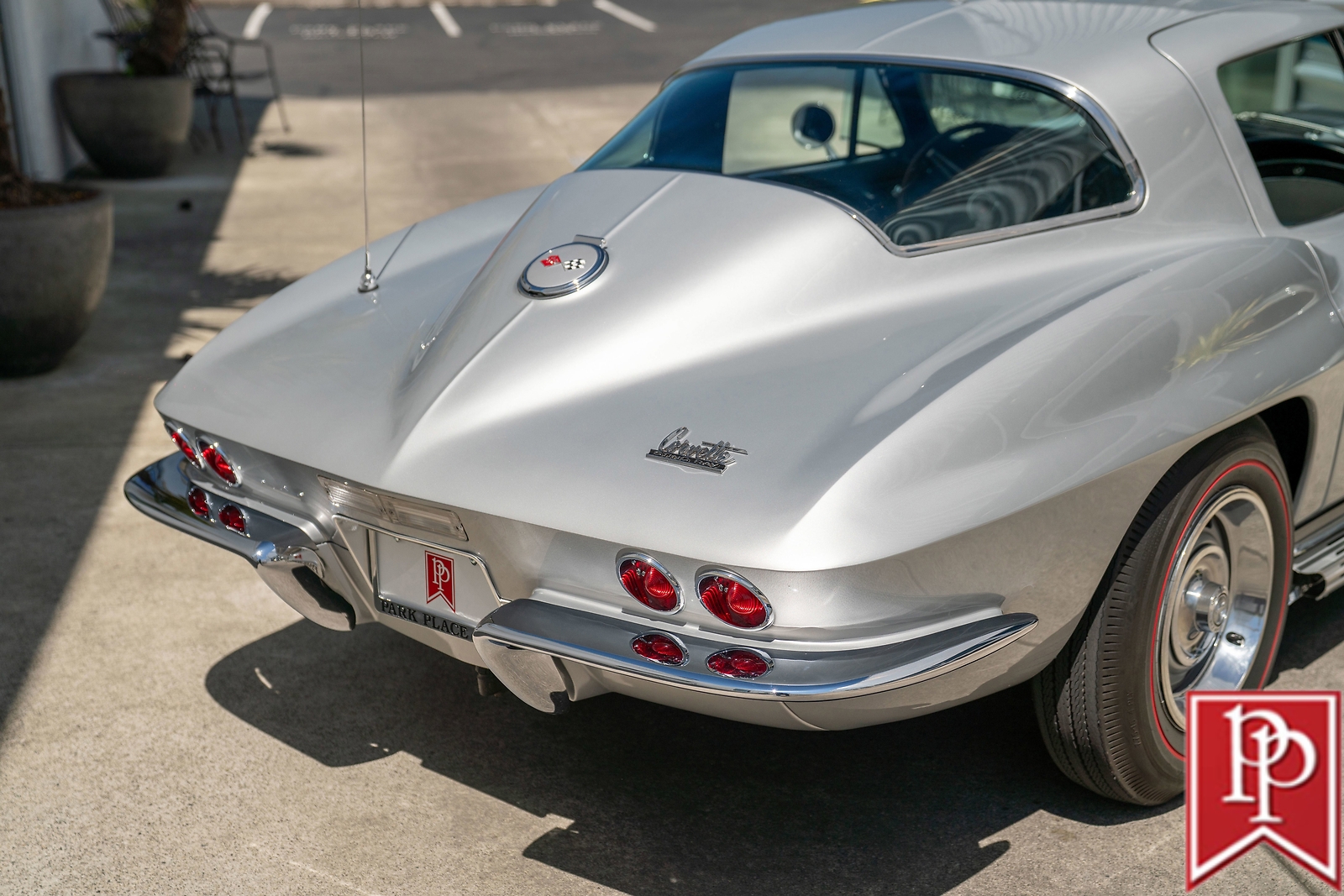 Chevrolet-Corvette-1967-Coupe-9