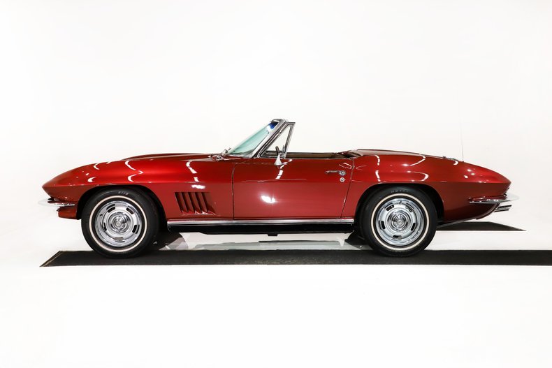 Chevrolet-Corvette-1967-Milano-Maroon-Saddle-Tan-1