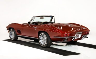 Chevrolet-Corvette-1967-Milano-Maroon-Saddle-Tan-12