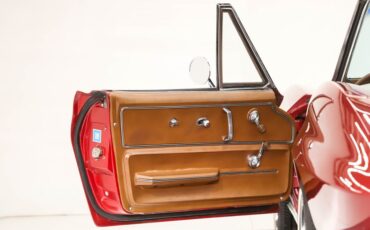Chevrolet-Corvette-1967-Milano-Maroon-Saddle-Tan-13