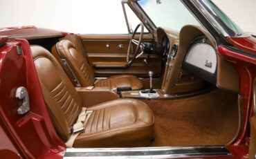 Chevrolet-Corvette-1967-Milano-Maroon-Saddle-Tan-3