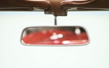 Chevrolet-Corvette-1967-Milano-Maroon-Saddle-Tan-34