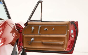 Chevrolet-Corvette-1967-Milano-Maroon-Saddle-Tan-43