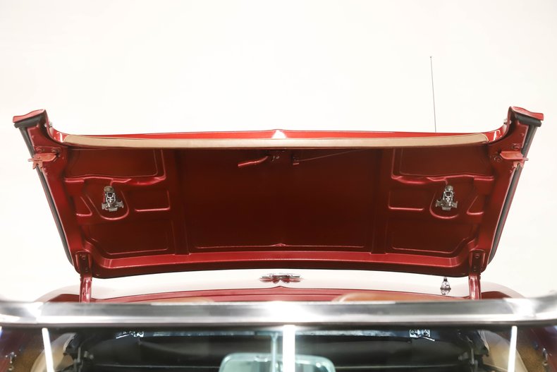 Chevrolet-Corvette-1967-Milano-Maroon-Saddle-Tan-8