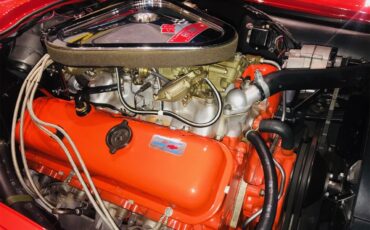 Chevrolet-Corvette-1967-Red-Red-6